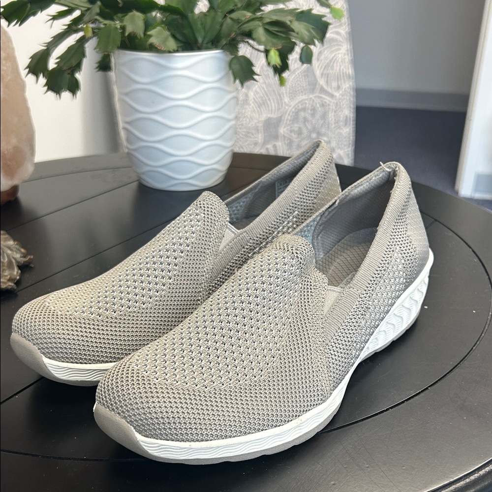 Skechers Slip-On Knit Walking Sneakers - Light Gray/Tan Size 9
